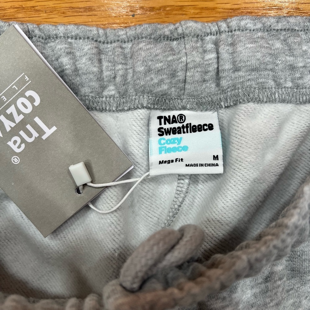 Aritzia TNA Grey sweatpants